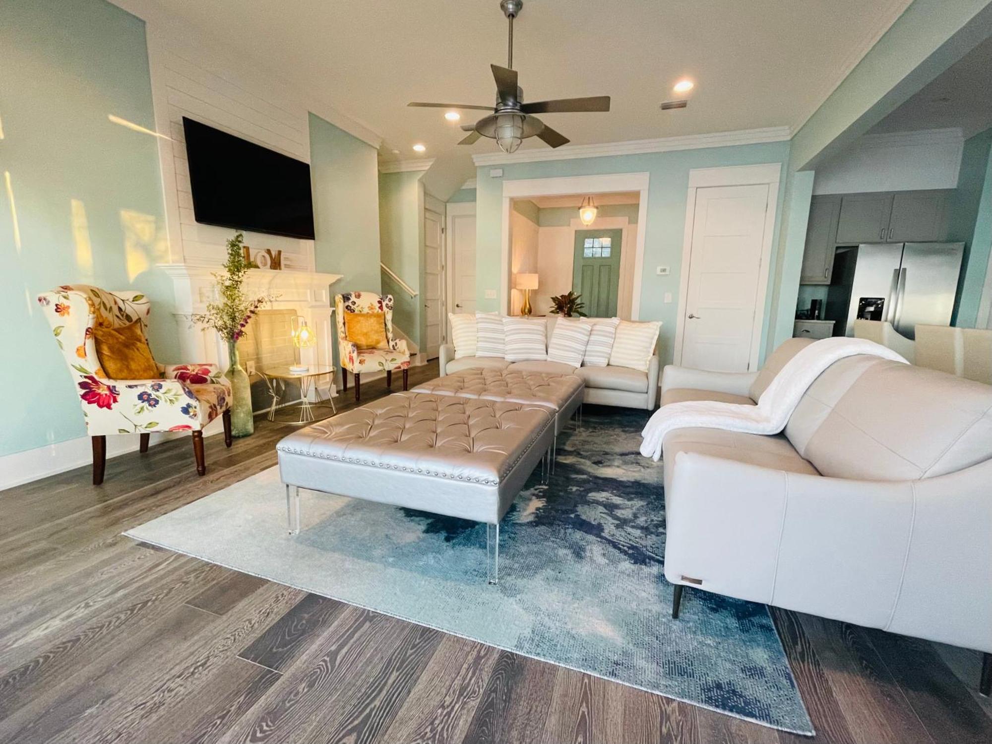 Bayfront Retreat With Private Pier For All Ages Navarre Exterior photo